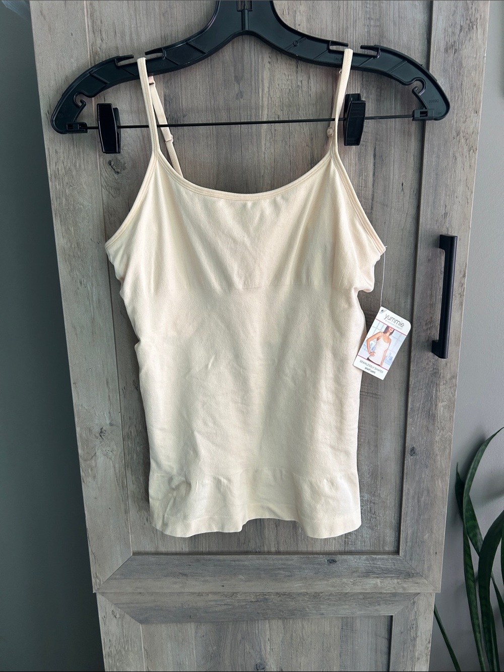 Yummie Shaper Cami Tank M/L NWT